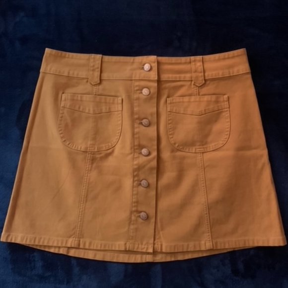Madewell Dresses & Skirts - Madewell Button-Front A-Line Pocket Mini Skirt